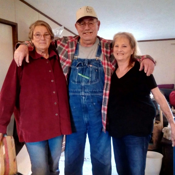 Meet your Posher, Becky - Picture 1 of 1